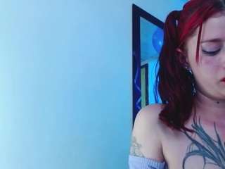  lucia-21 chat room
