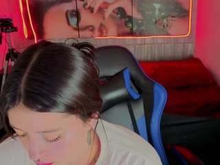 lucia-21 Live Webcam on CamSoda