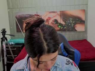 lucia-21 Live Webcam on CamSoda