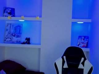 lucia-21, female webcam model,  years old, on live webcam