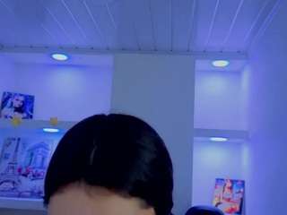 lucia-21 webcam