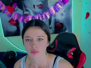 lucia-21 Profile Image