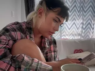MarakuiaBaby's Live Sex Cam Show