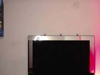 milly-sanchez Live Webcam on CamSoda