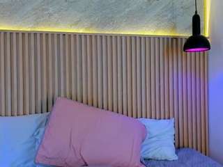 le modèle noha-zc est en webcam porno dans un show sur le site camsoda, il possède les tags suivants: bedroom,brown eyes,young adult,toys,teen (18+),tattoos,striptease,skinny,shaved pussy,sex toys,red hair,pussy,no smoking,no drinking,nature,naked,cum in pussy,deepthroat,dildo,dildo or vibrator