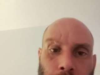 themaskedbadiee webcam model