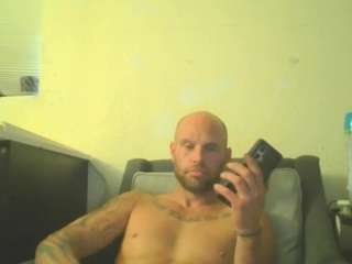 themaskedbadiee webcam