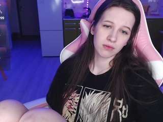 ur-kitty's CamSoda show and profile