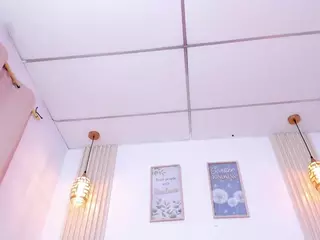 Vickyruiz1's Live Sex Cam Show