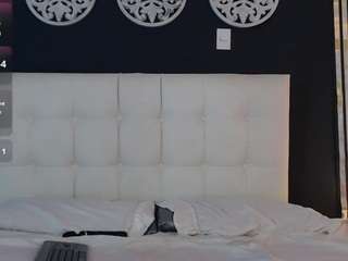villaloboslia live cam preview