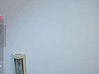 aida-jones - Live Cam