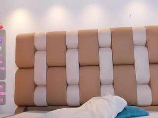 aida-jones Live Webcam on CamSoda