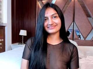 aida-jones live cam profile