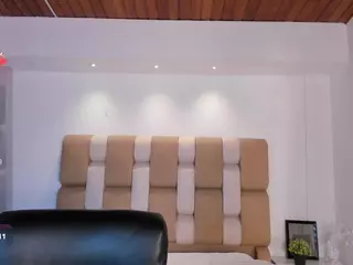 Aida-Jones's Live Sex Cam Show