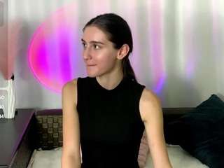 aliceqq webcam model