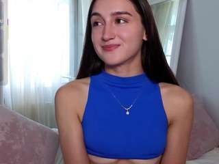aliceqq live webcam show