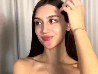 Aliceqq's Live Sex Cam Show