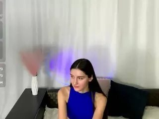 Aliceqq's Live Sex Cam Show