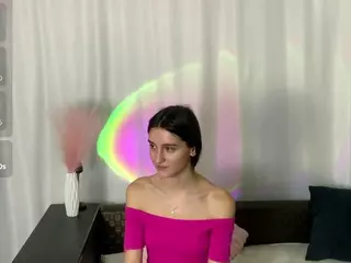 Aliceqq's Live Sex Cam Show