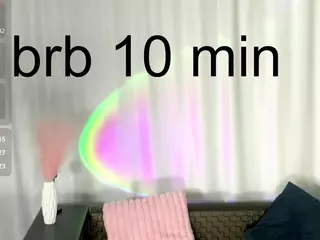Aliceqq's Live Sex Cam Show