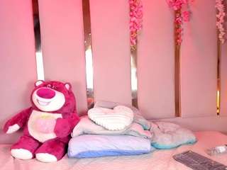 emmawilliams22 webcam