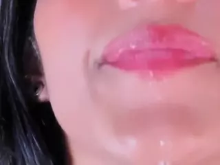 emmawilliams's Live Sex Cam Show
