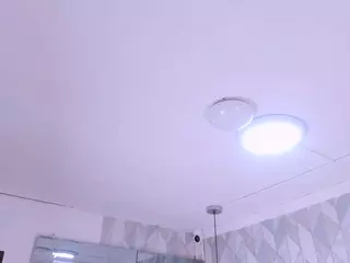 emmawilliams's Live Sex Cam Show