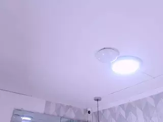 emmawilliams's Live Sex Cam Show
