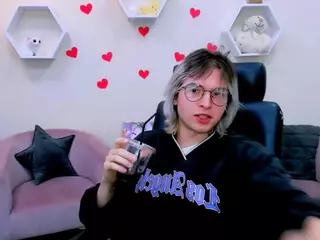 garry-lover's Live Sex Cam Show