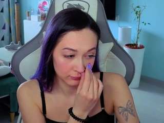 ImSuka — LIVE on Camsoda