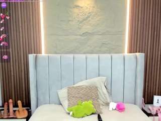 madyrowan live webcam show