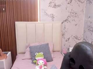 MADYROWAN live webcam show