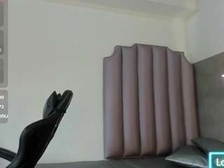 maikel-fox69 Live Webcam on CamSoda