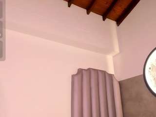 maikel-fox69 Live Webcam on CamSoda
