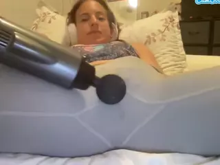 Stassie Summers's Live Sex Cam Show
