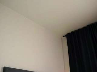wandahelme Live Webcam on CamSoda