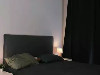 WandaHelme's Live Sex Cam Show