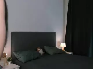 WandaHelme's Live Sex Cam Show
