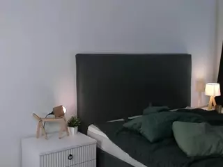 WandaHelme's Live Sex Cam Show