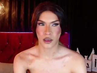 agatha-rodriguez's CamSoda show and profile