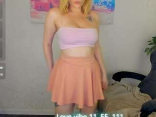 Live cam show with Anna