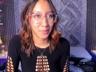 CamiGox's Live Sex Cam Show