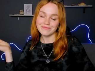 ellie-fire webcam model