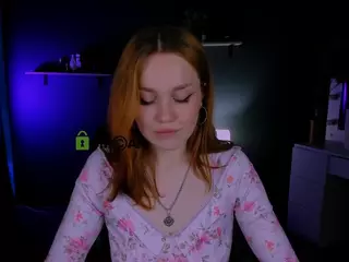 ellie-fire's Live Sex Cam Show