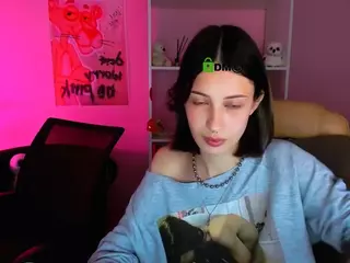 ellie-fire's Live Sex Cam Show