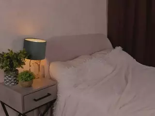 FancyEvitt's Live Sex Cam Show