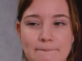 FancyEvitt's Live Sex Cam Show