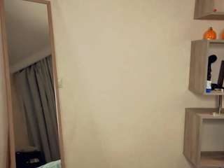 fionamoore - Live HD Webcam