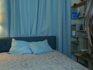 FionaMoore live webcam show