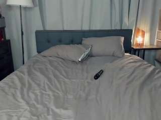 FionaMoore live cam preview